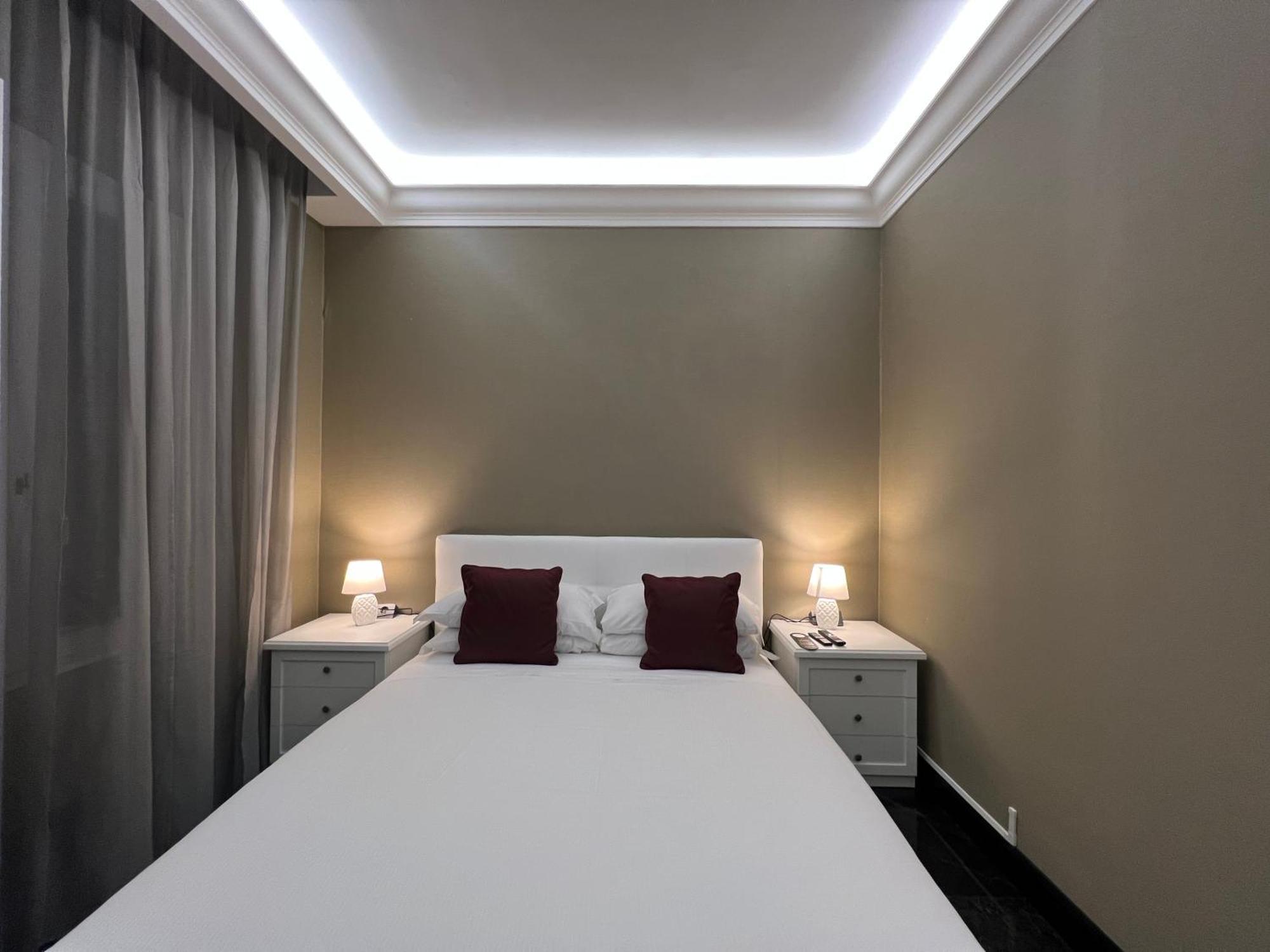 Bq House Colosseo Luxury Rooms, Rome